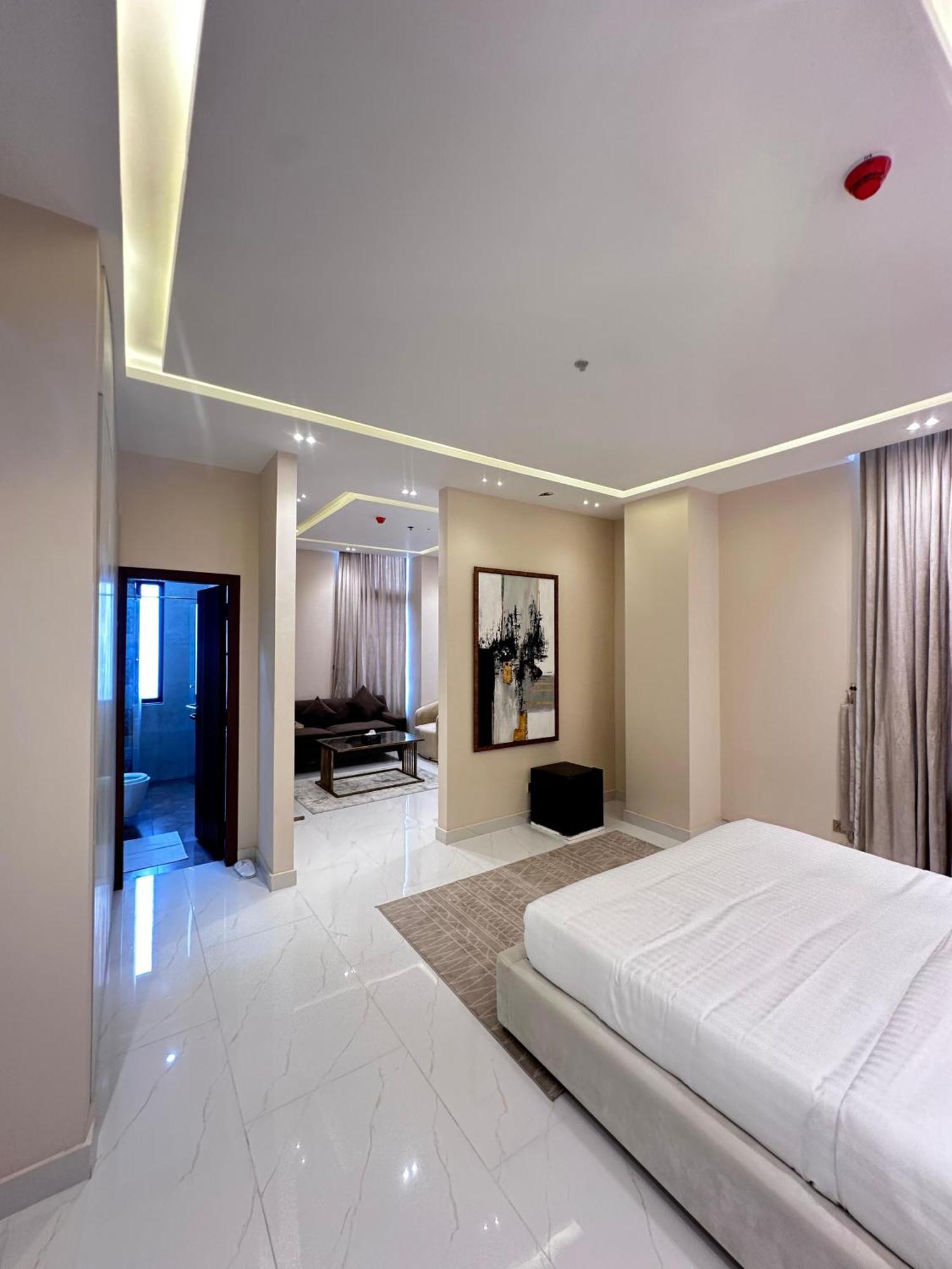 Pavilion Suites - Premium Aparthotel In Bahria Town Rawalpindi Luaran gambar