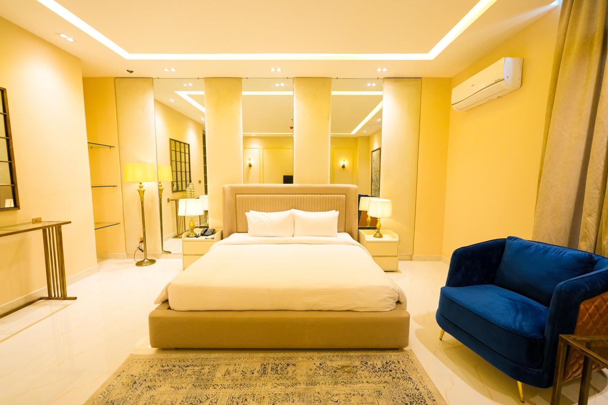 Pavilion Suites - Premium Aparthotel In Bahria Town Rawalpindi Luaran gambar
