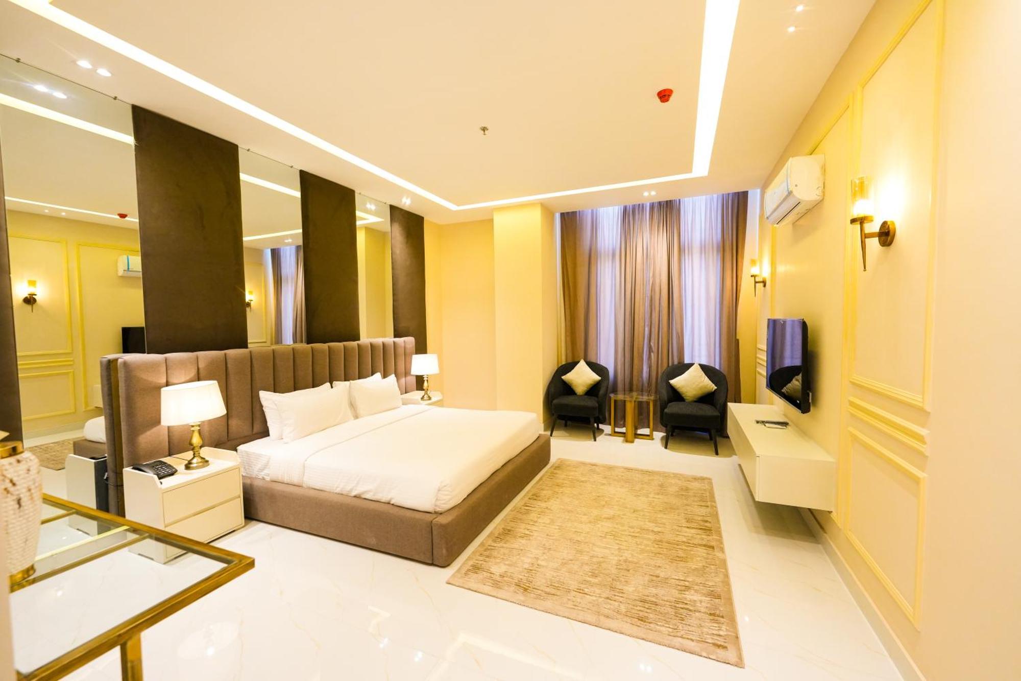 Pavilion Suites - Premium Aparthotel In Bahria Town Rawalpindi Luaran gambar