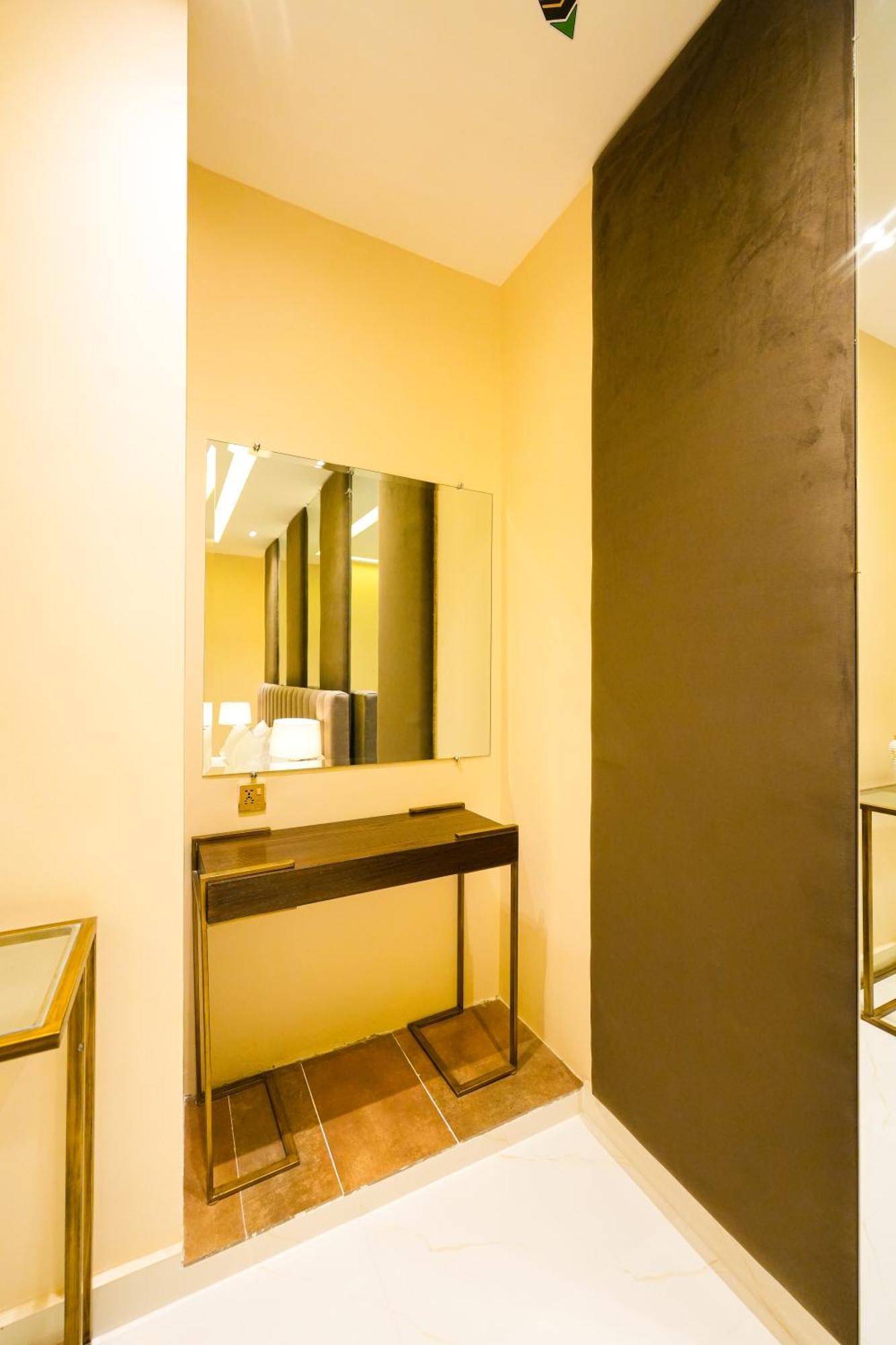 Pavilion Suites - Premium Aparthotel In Bahria Town Rawalpindi Luaran gambar
