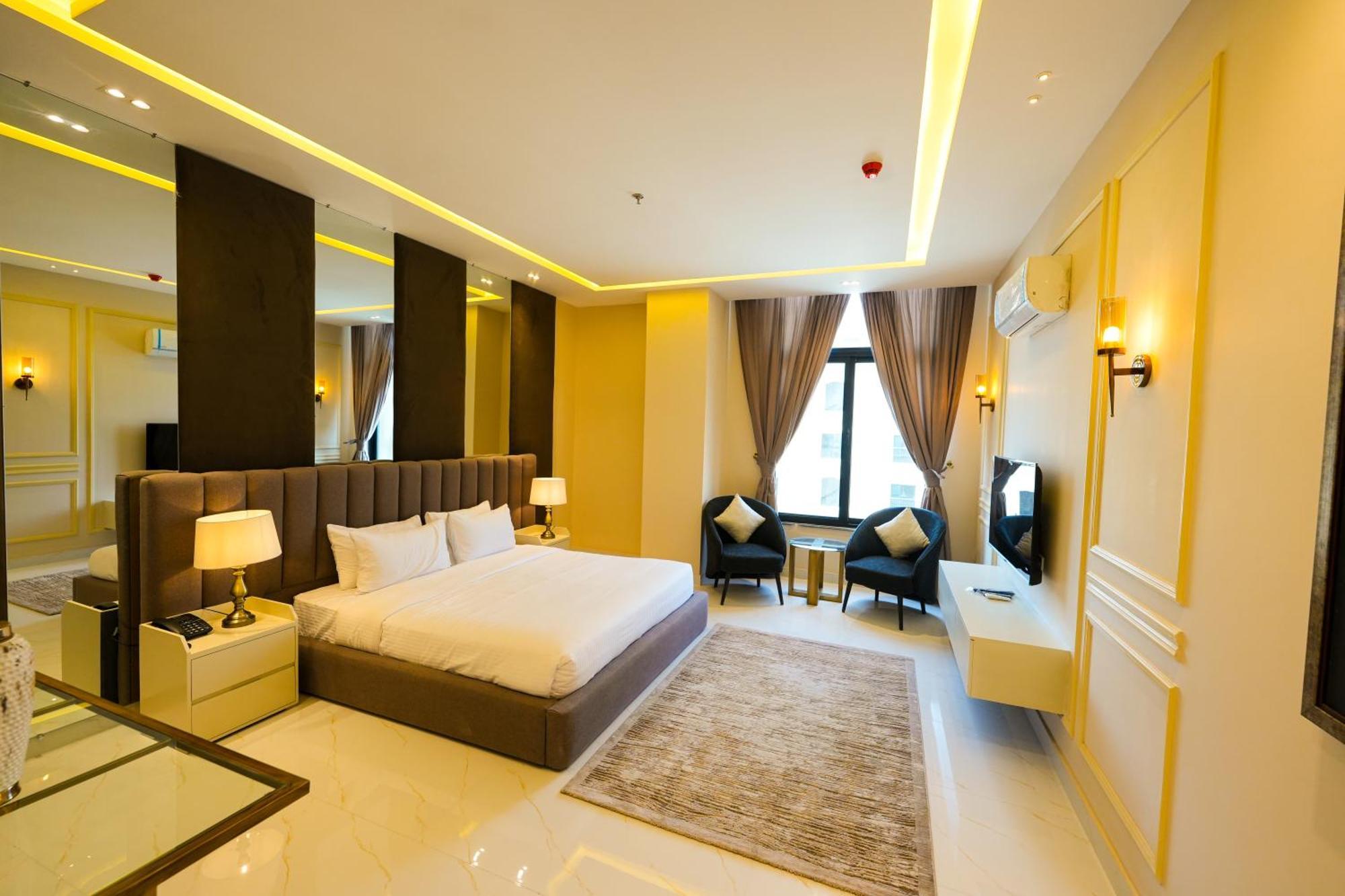 Pavilion Suites - Premium Aparthotel In Bahria Town Rawalpindi Luaran gambar