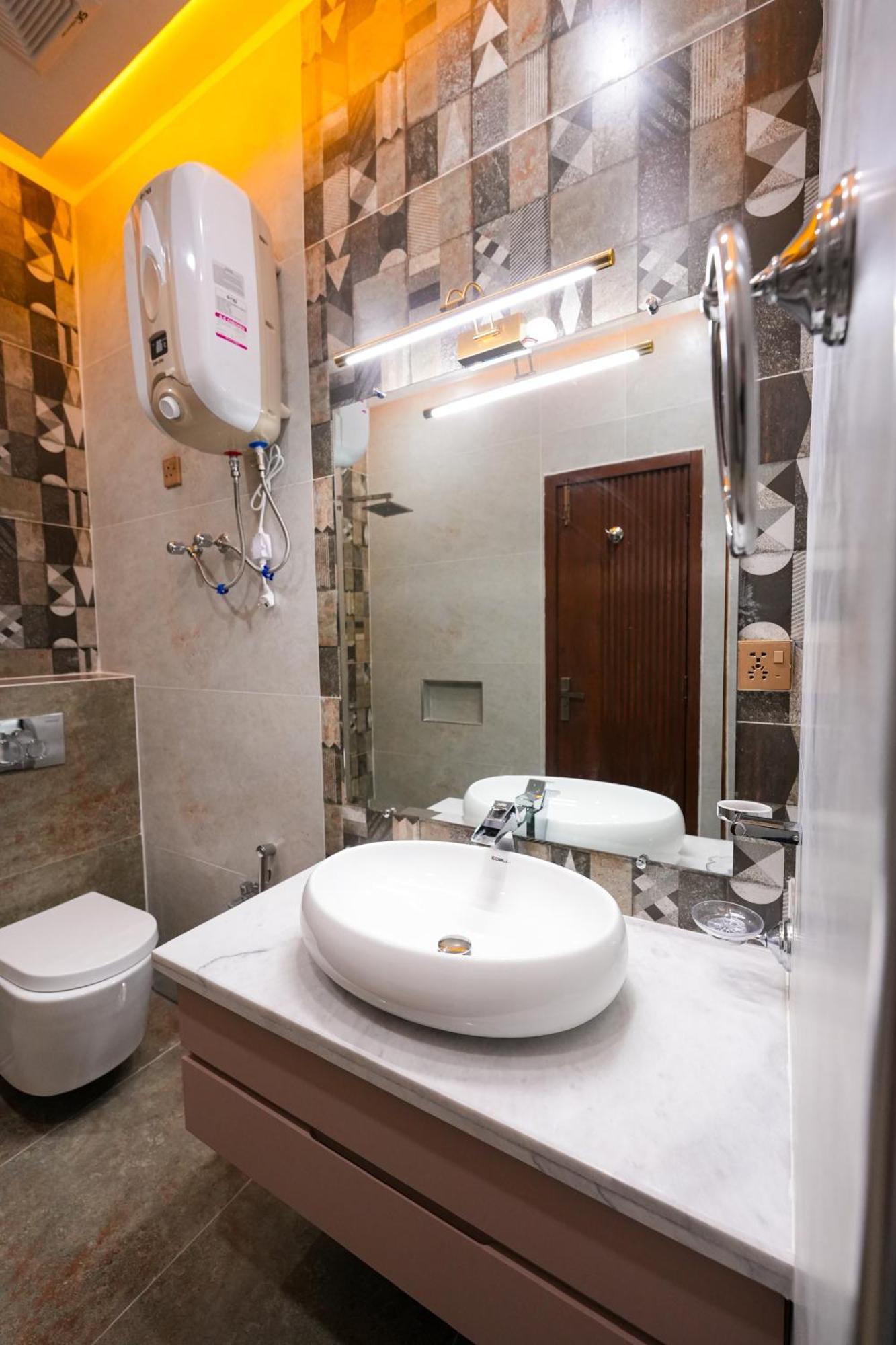 Pavilion Suites - Premium Aparthotel In Bahria Town Rawalpindi Luaran gambar