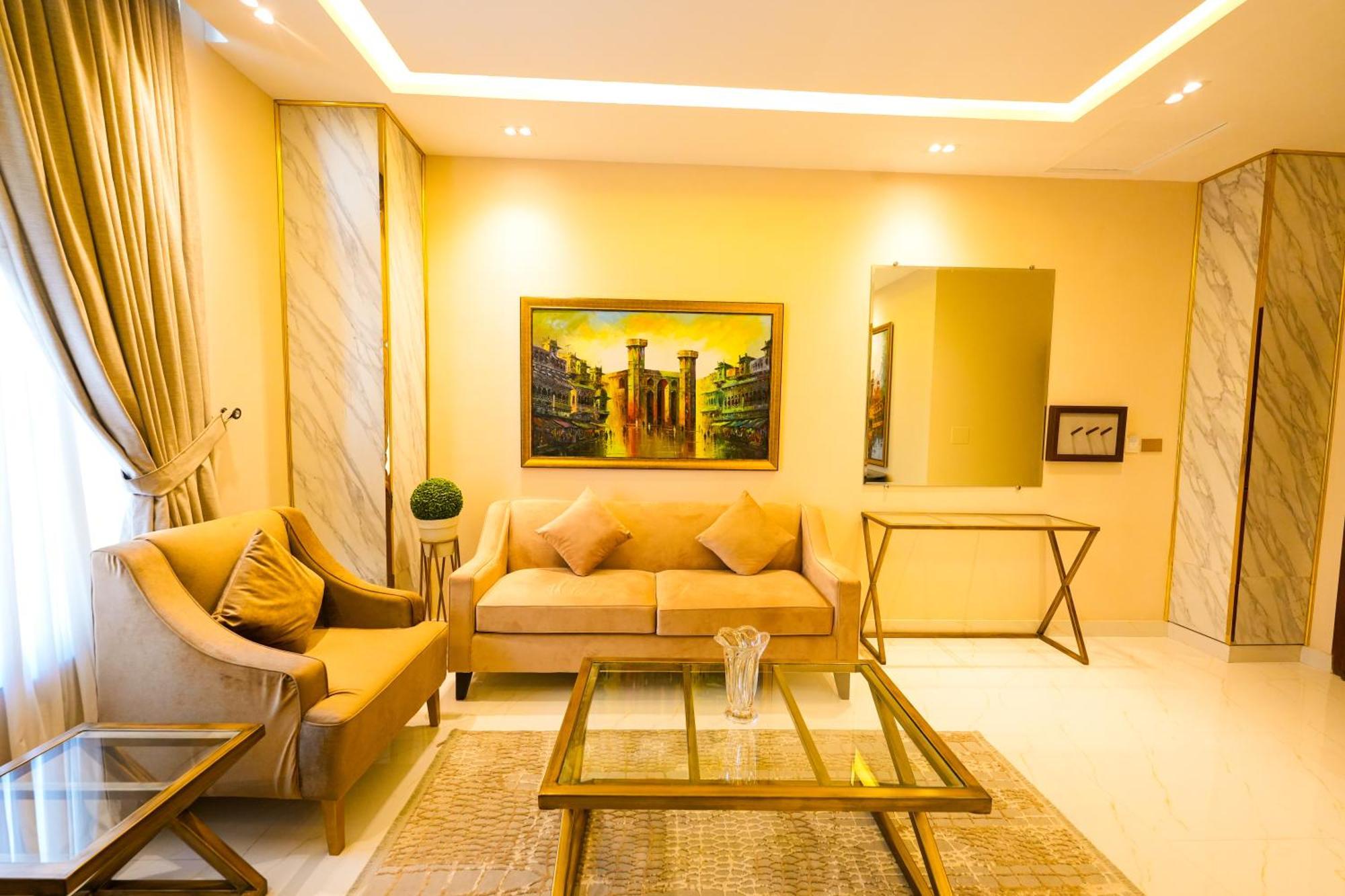 Pavilion Suites - Premium Aparthotel In Bahria Town Rawalpindi Luaran gambar